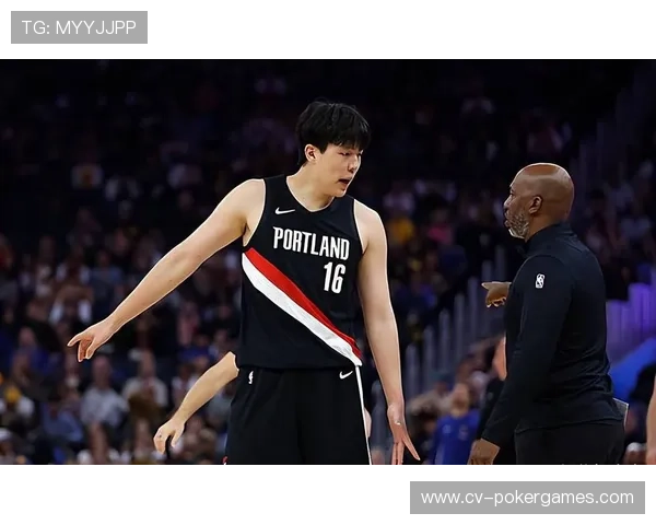 杨瀚森开拓者出场时间有限，适应NBA面临挑战