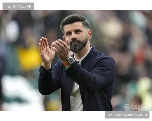 沙尔克04主帅确认,俱乐部已启动与中场核心韦德拉奥果的续约谈判 沙尔克04主帅确认,俱乐部已启动与中场核心韦德拉奥果的续约谈判